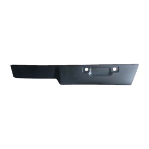 The top is lined with the right front skid plate 810W62930-0158