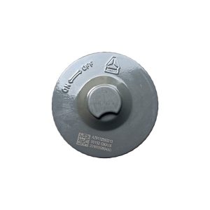 Equipped with a lockable fuel tank cap AZ9112550213